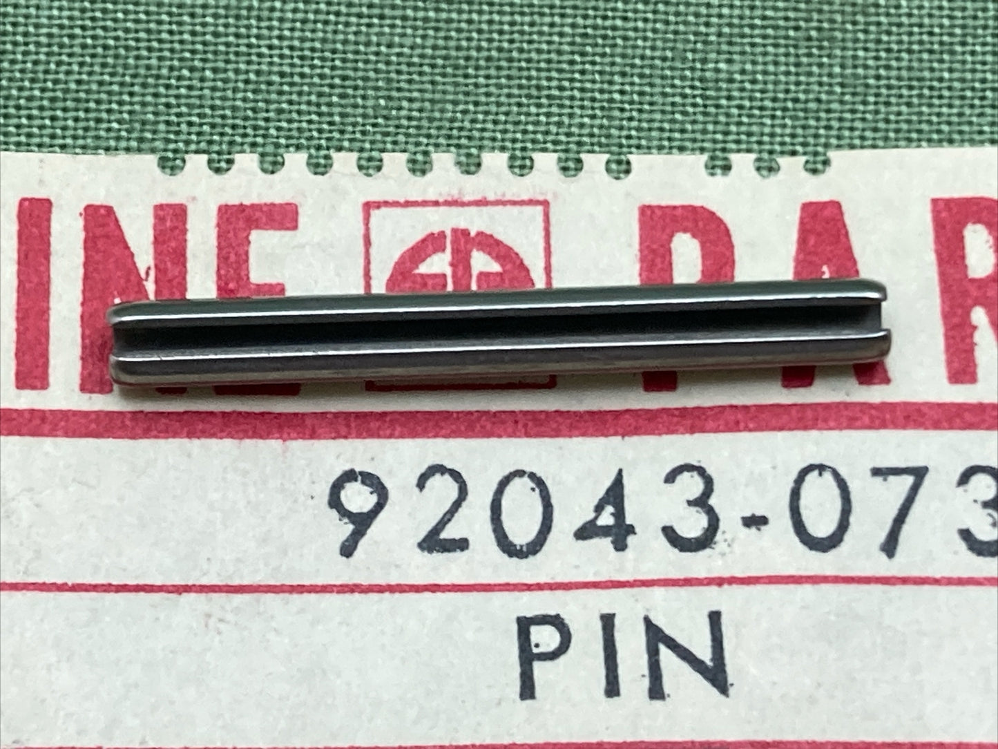 NEW GENUINE KAWASAKI 92043-073 PIN-TANK CAP STOPPER