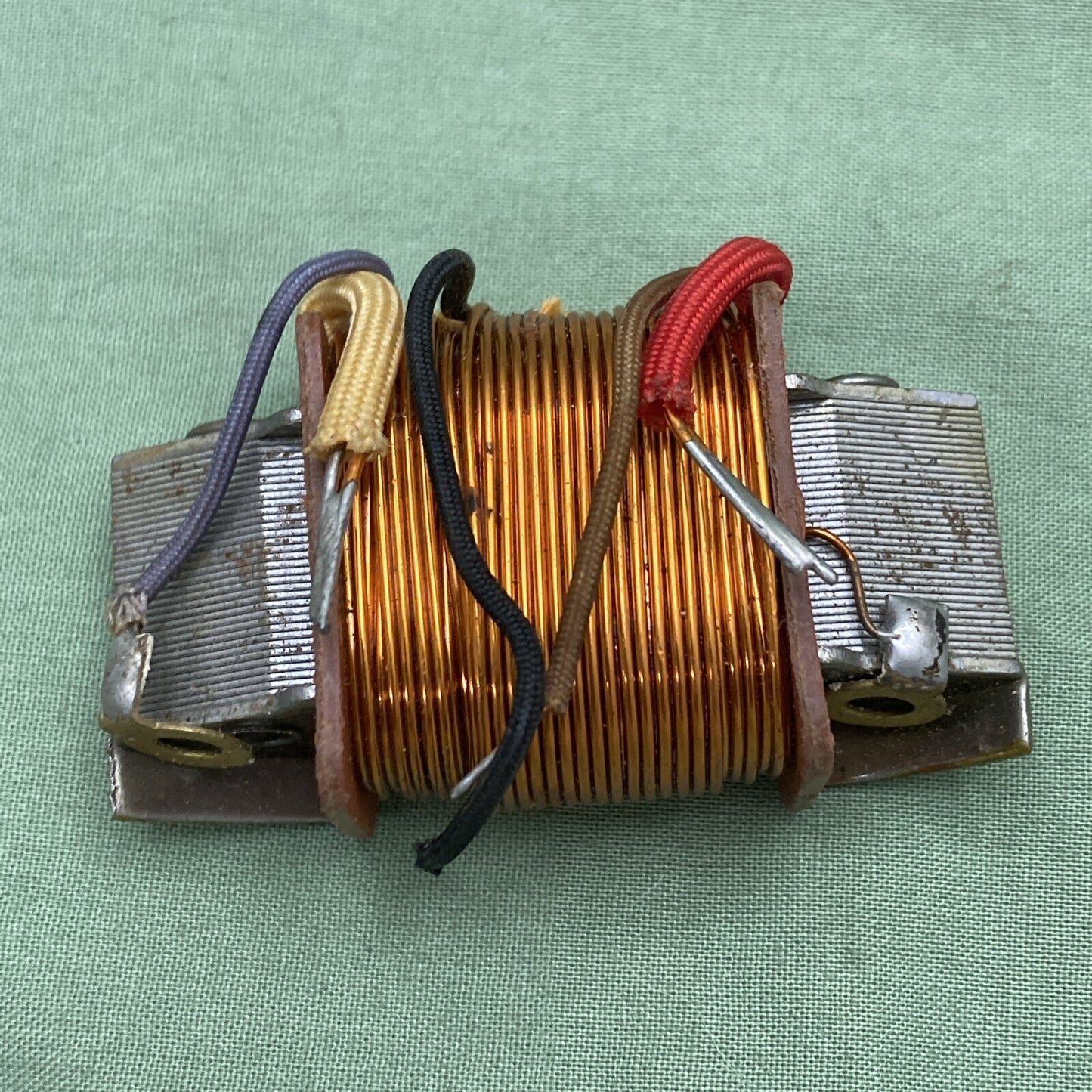 NEW GENUINE KAWASAKI 21047-011 IGNITION COIL LIGHTING B