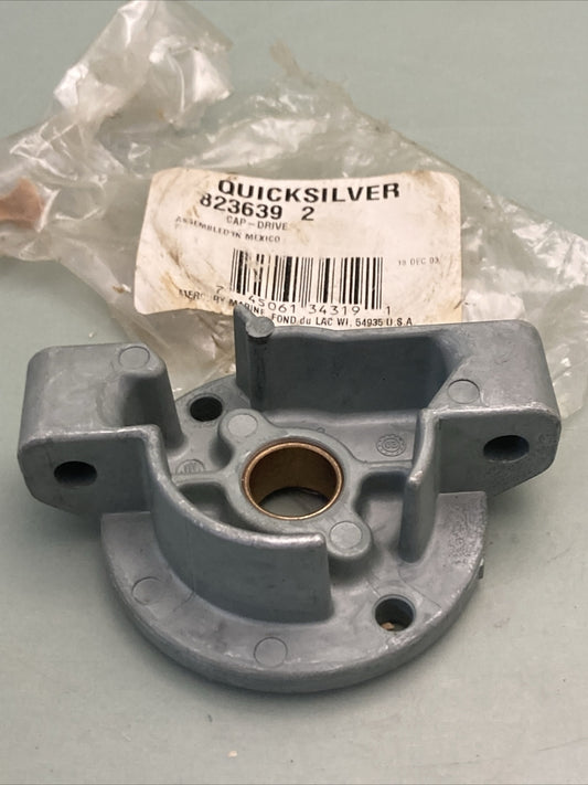 NEW GENUINE MERCURY QUICKSILVER 823639 2 DRIVE CAP