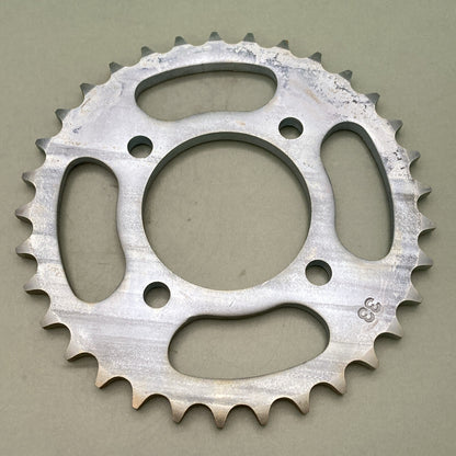 NEW GENUINE KAWASAKI 42041-1151 SPROCKET-HUB,RR,33T