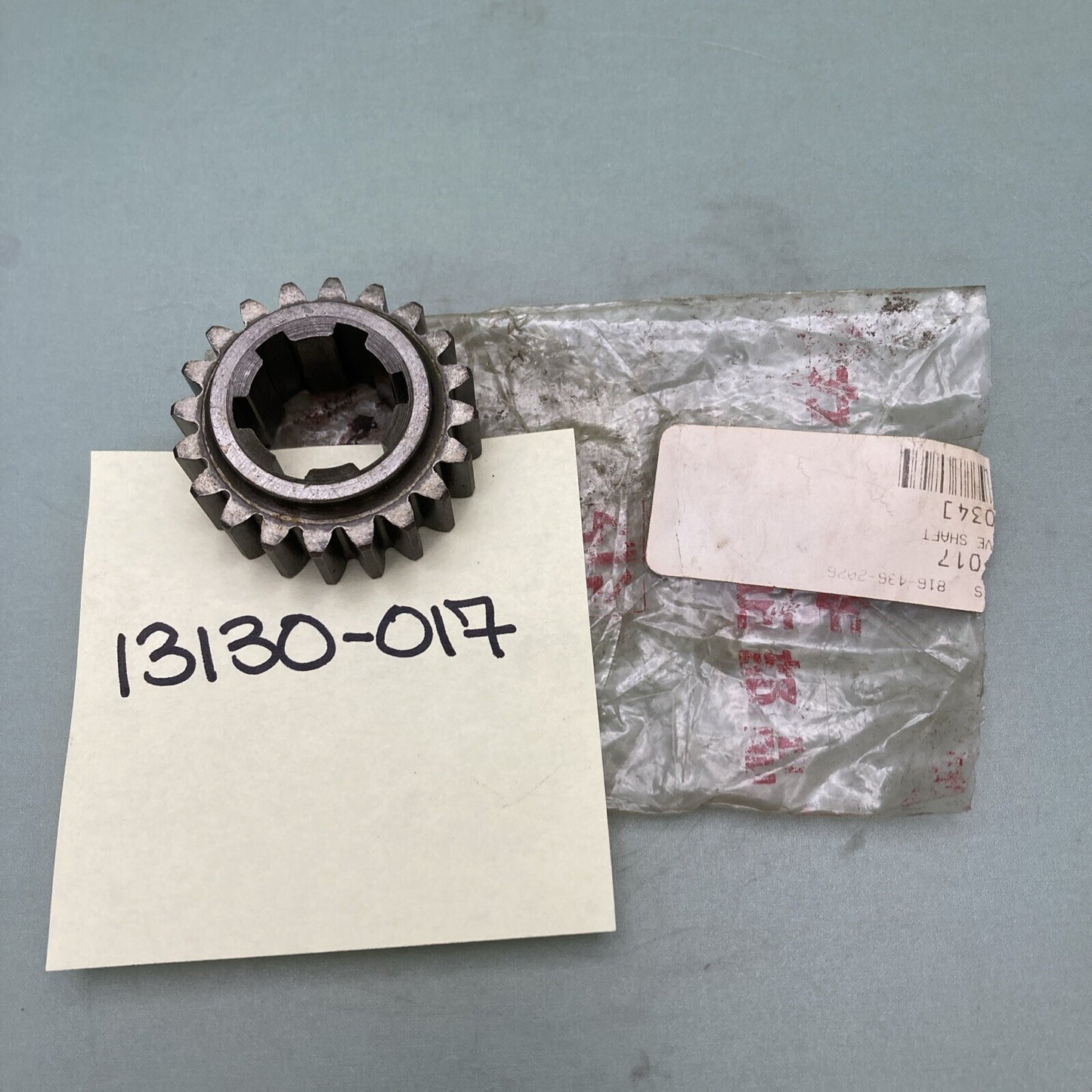 NEW GENUINE KAWASAKI 13130-017 TRANSMISSION 2ND GEAR DRIVE SHAFT