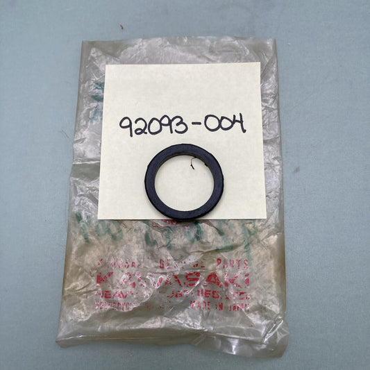 QTY 5 NEW REPLACES KAWASAKI 92093-004 DUST SHIELD PIVOT SFT