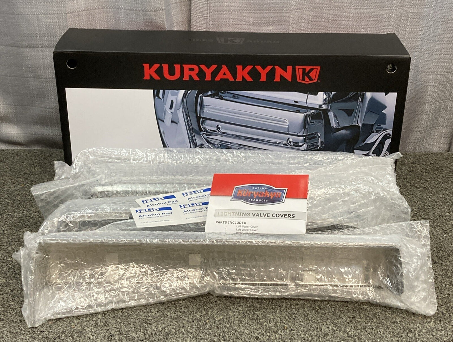 NEW KURYAKYN 3901 LIGHTNING VALVE COVERS