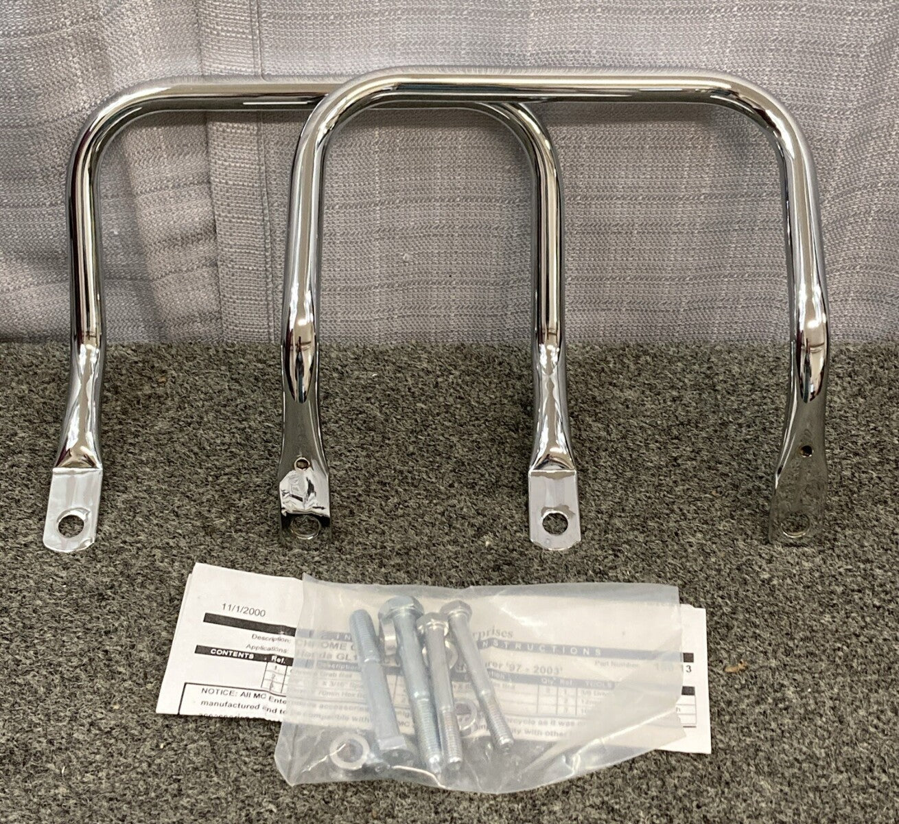 NEW MC ENTERPRISES 18013 REAR GRAB RAIL GL 1500