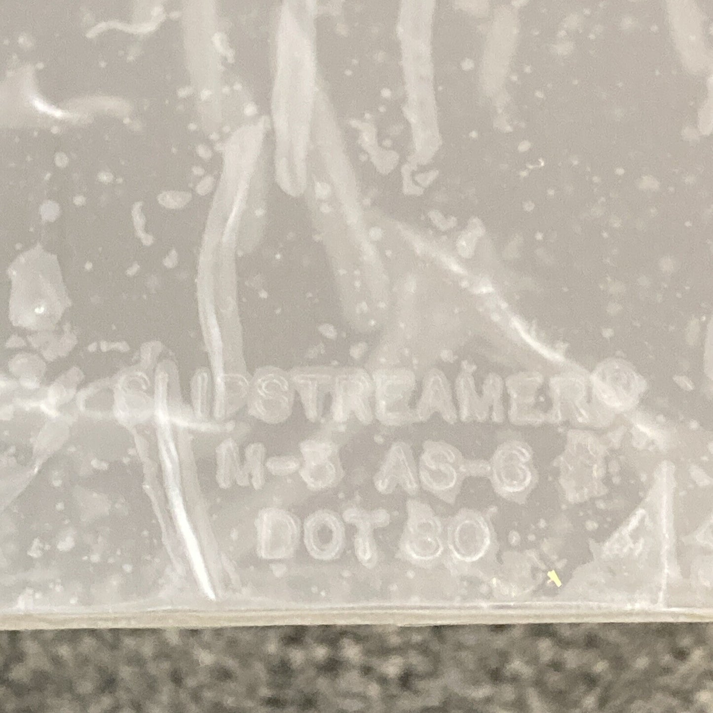 NEW SLIP STREAMERI S-190 WINDSHIELD