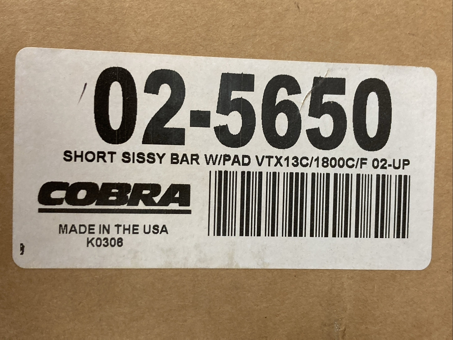 NEW COBRA 02-5650 SHORT SISSY BAR W/PAD HONDA VTX 1300C/1800C/F 02-UP