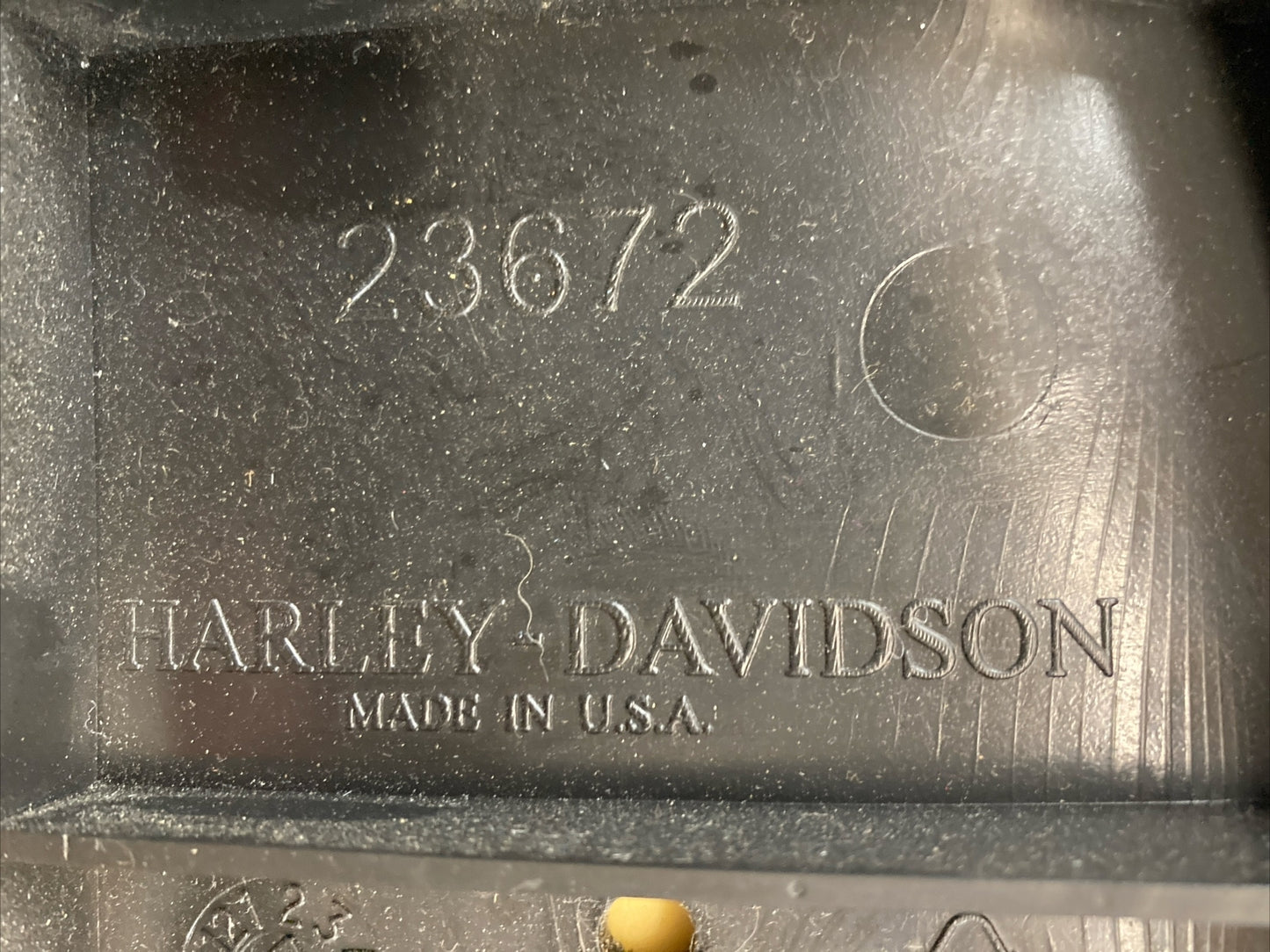 NEW GENUINE HARLEY DAVIDSON 52320-09 SEAT Touring Models 08- Up