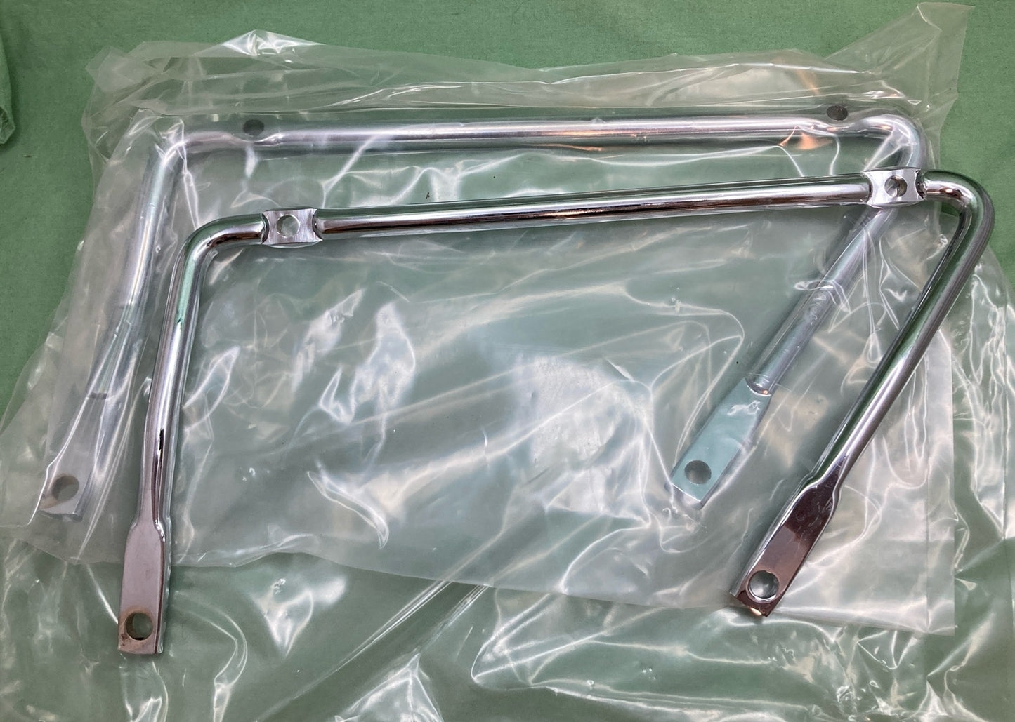 NEW GENUINE HARLEY DAVIDSON 99-1152 CHROME LUGGAGE RACK 87-91 SOFTAIL CUSTOM