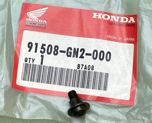 QTY 4 NEW GENUINE HONDA 91508-GN2-000 PAN SCREW