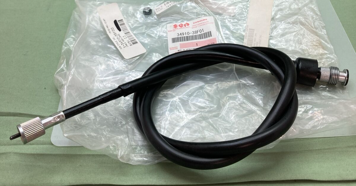 NEW GENUINE SUZUKI 34910-38F01 SPEEDOMETER CABLE