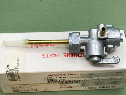 NEW GENUINE KAWASAKI 51023-045 FUEL COCK ASSY