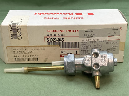 NEW GENUINE KAWASAKI 51023-045 FUEL COCK ASSY