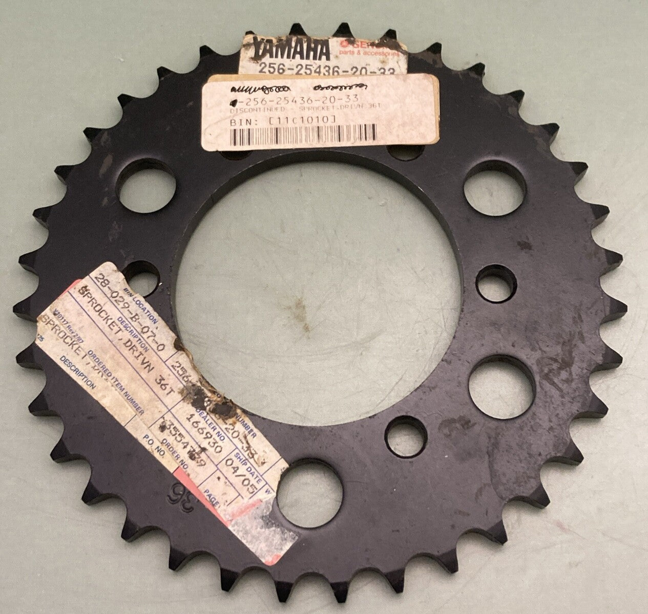 NEW GENUINE YAMAHA 256-25436-20-33 DRIVE SPROKET 36 TOOTH