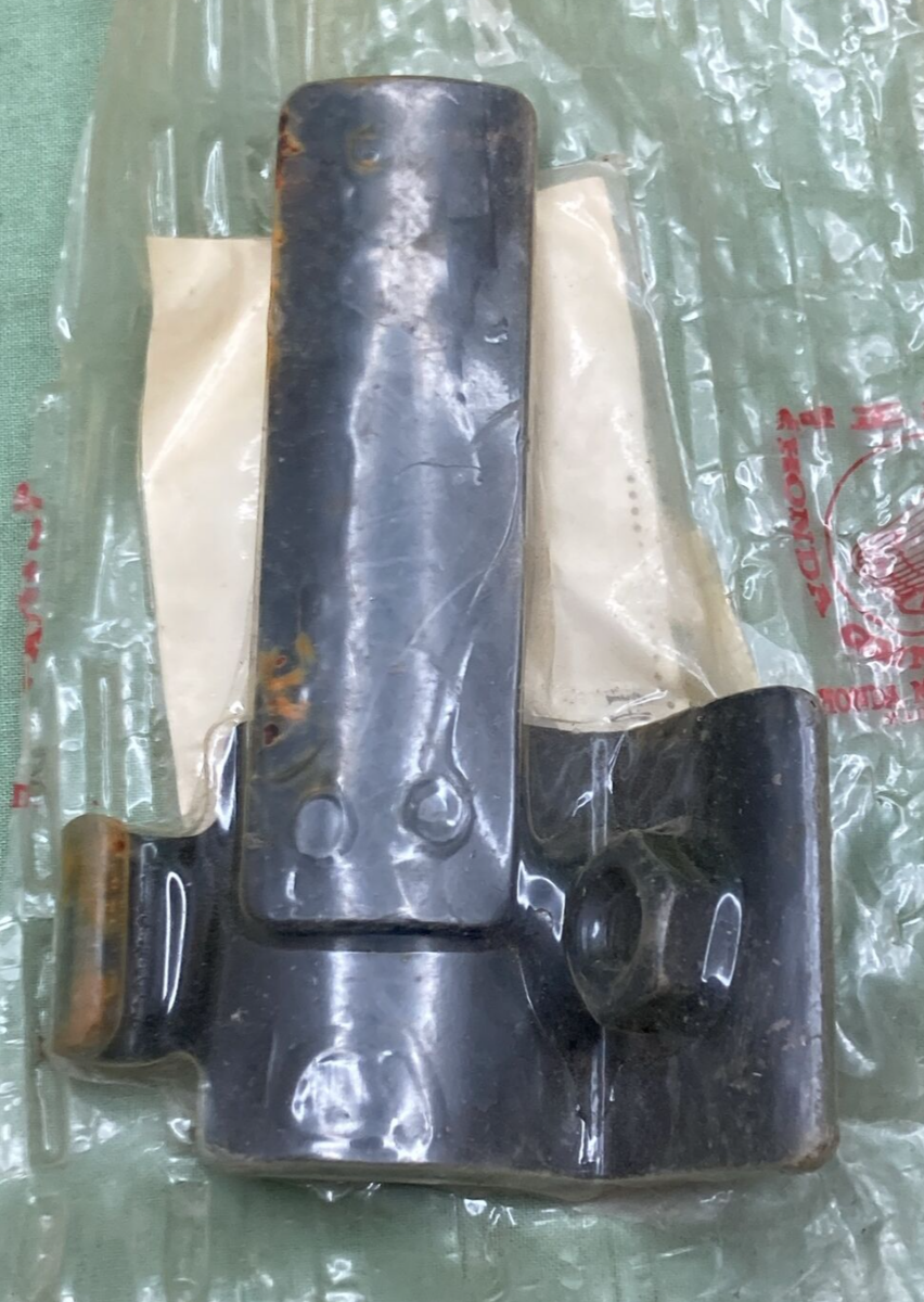 NEW HONDA 51602-463-770 Gold Wing Right Front Fork Weight Band Stay