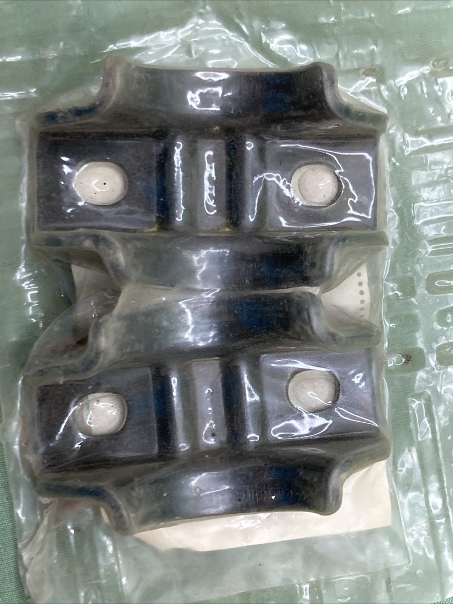 QTY 2 NEW GENUINE HONDA 64515-463-770 Cowl Mount Plate GL1100