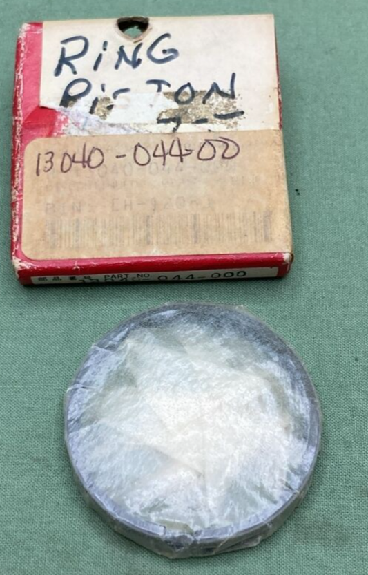 NEW GENUINE HONDA 13040-044-000 RING PISTON SET OF 3 (0.75)