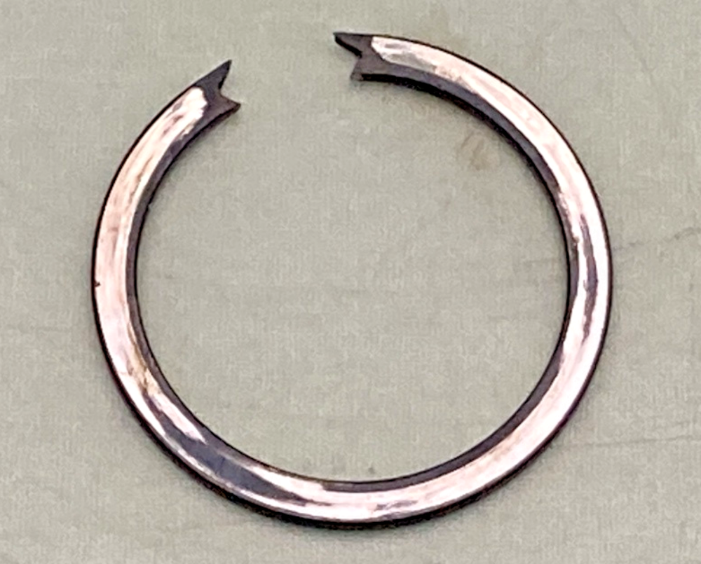 NEW GENUINE YAMAHA 93440-28062-00 CIRCLIP, OUTER