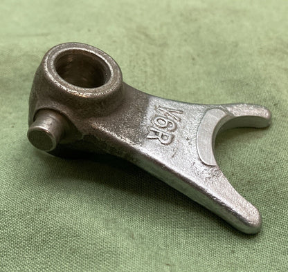 NEW GENUINE HONDA 24231-VM6-000 FORK, R. SUB-GEARSHIFT