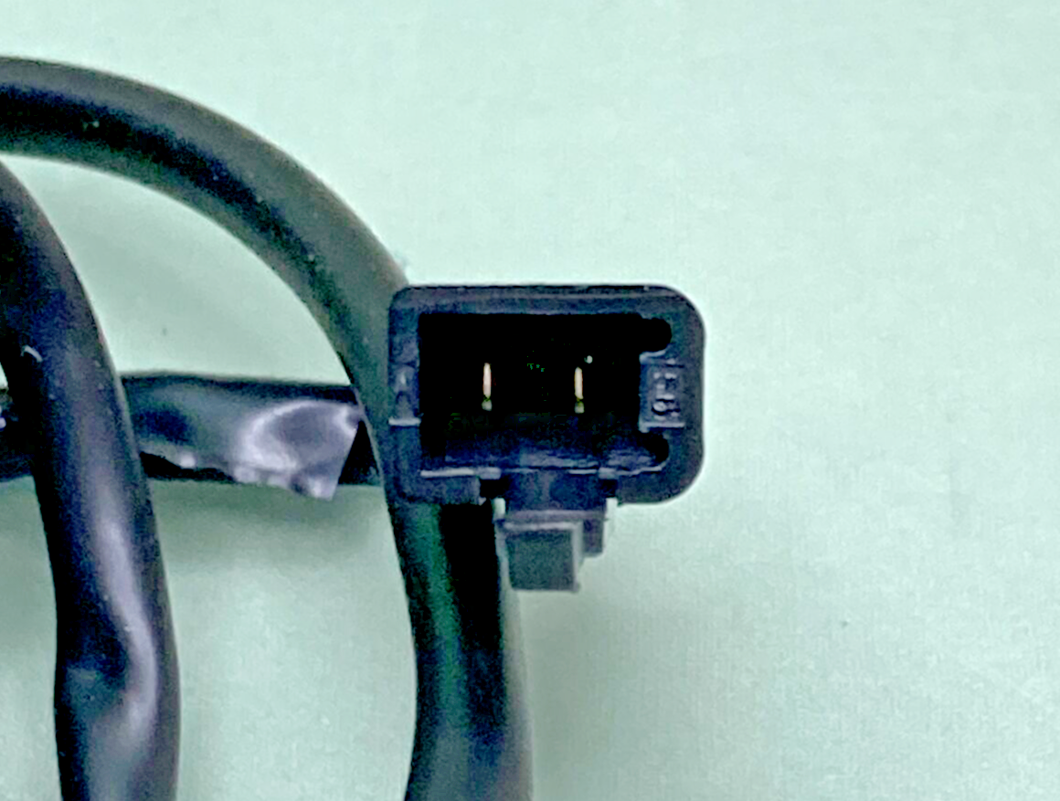 NEW GENUINE KAWASAKI 23016-0557 LAMP ASSEMBLY LICENSE