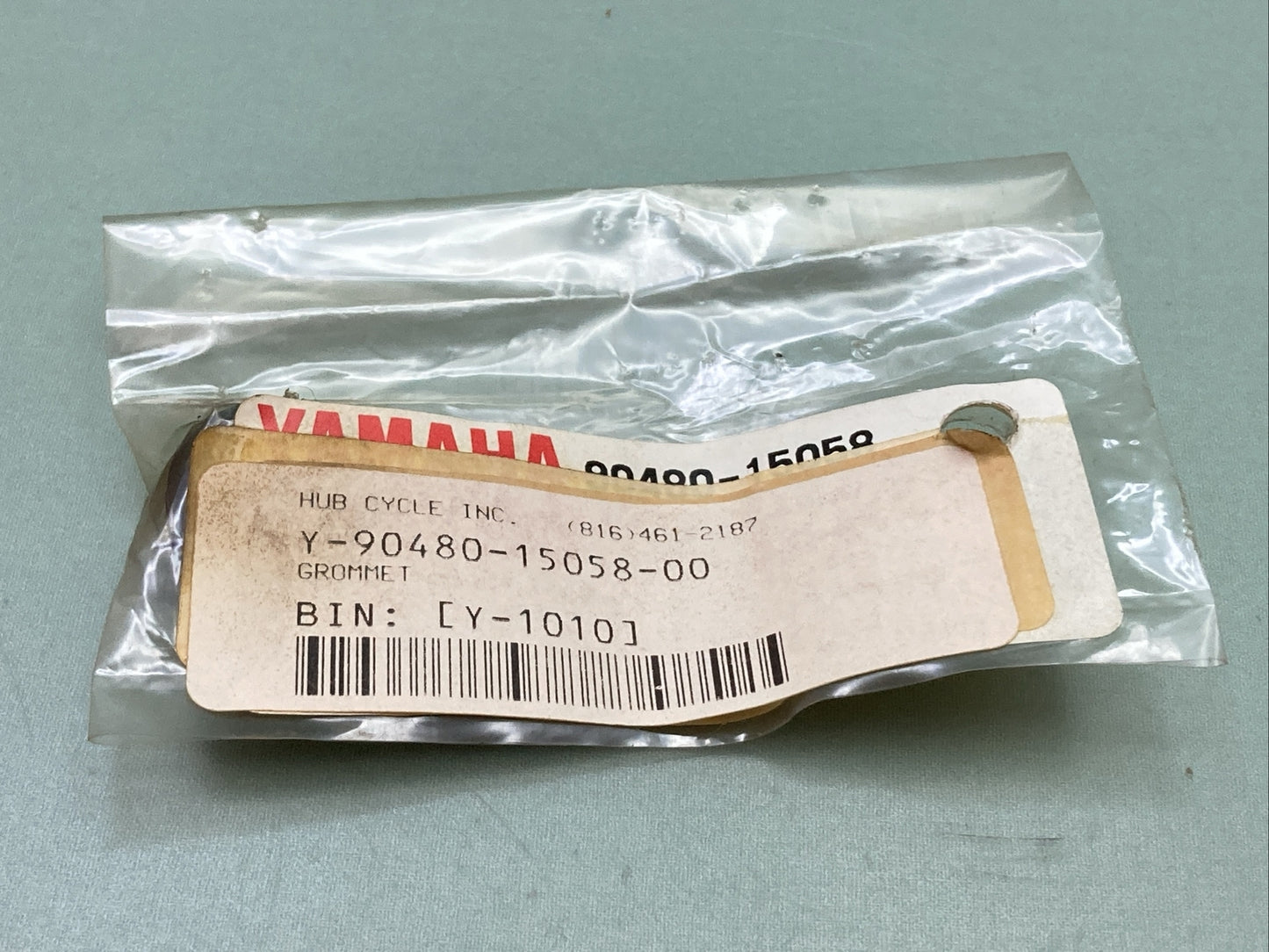 NEW GENUINE YAMAHA 90480-15058-00 GROMMET