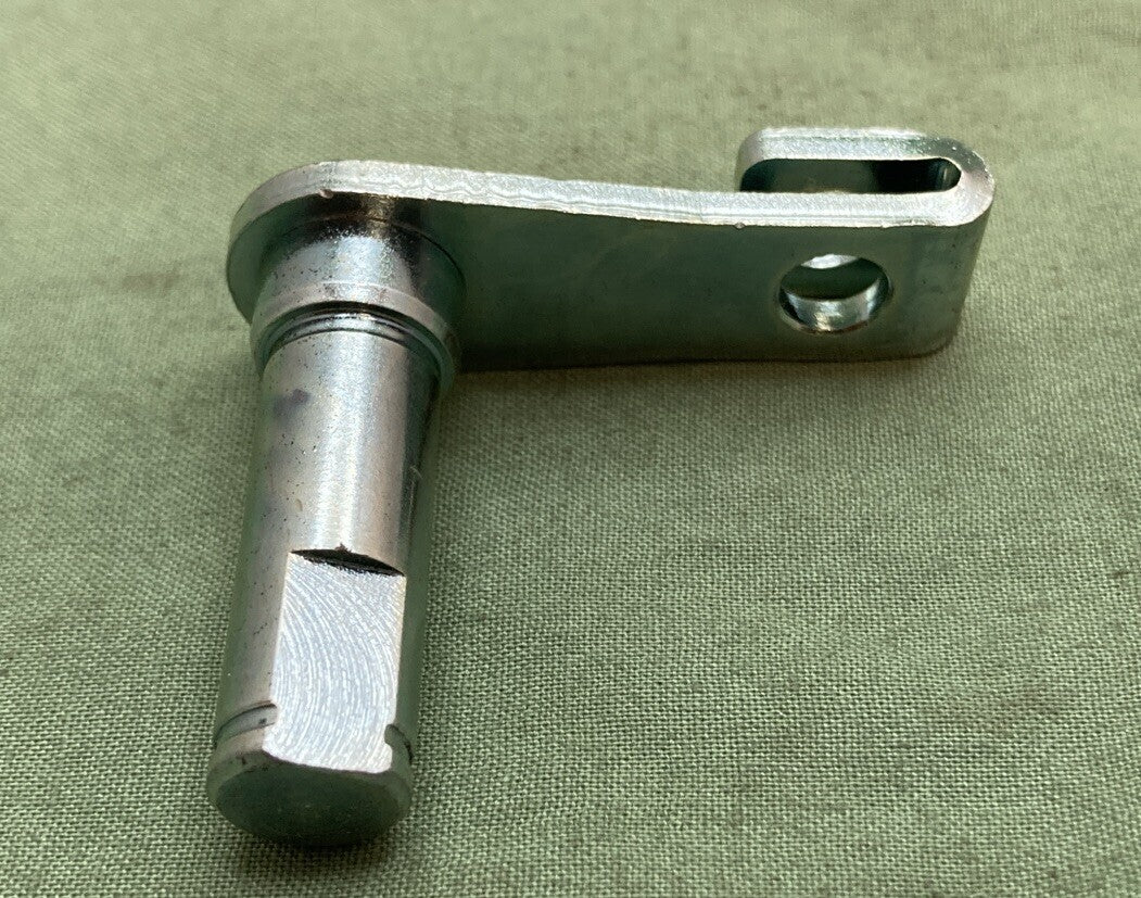 NEW GENUINE HONDA 28280-428-000 SHAFT, FOLLOWER