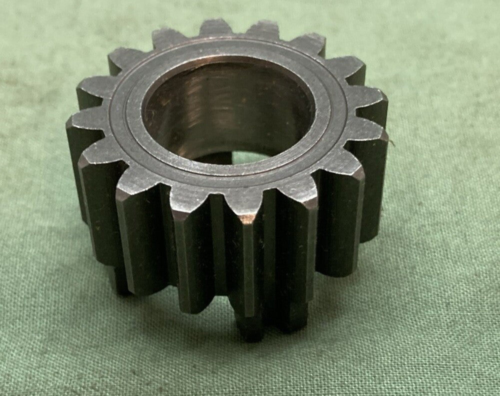 NEW GENUINE HONDA 23431-118-305 GEAR, MAINSHAFT SECOND