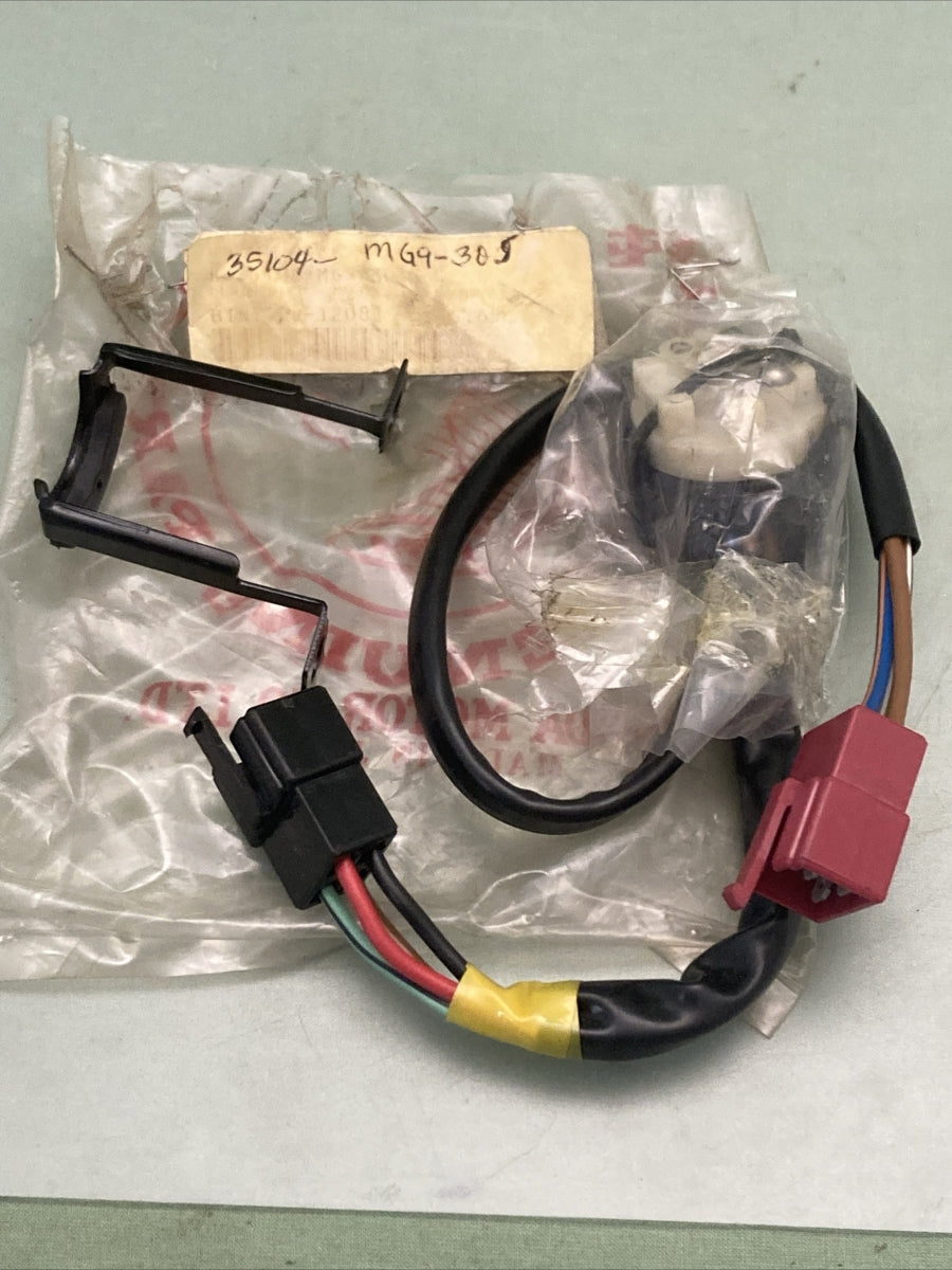 NEW GENUINE HONDA 35104-MG9-305 CONTACT BASE SET