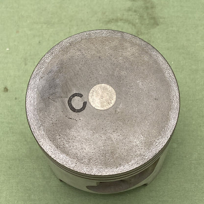 NEW GENUINE YAMAHA 3XP-11631-01-C0 CRANKSHAFT Piston Std.