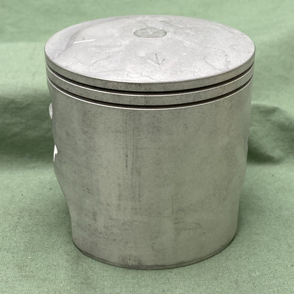 NEW GENUINE YAMAHA 6M6-11635-01 CRANKSHAFT Piston 1 O/s 0.25
