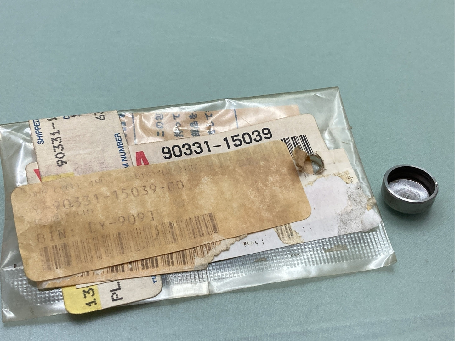 NEW GENUINE YAMAHA 90331-15039-00 PLUG, TIGHT