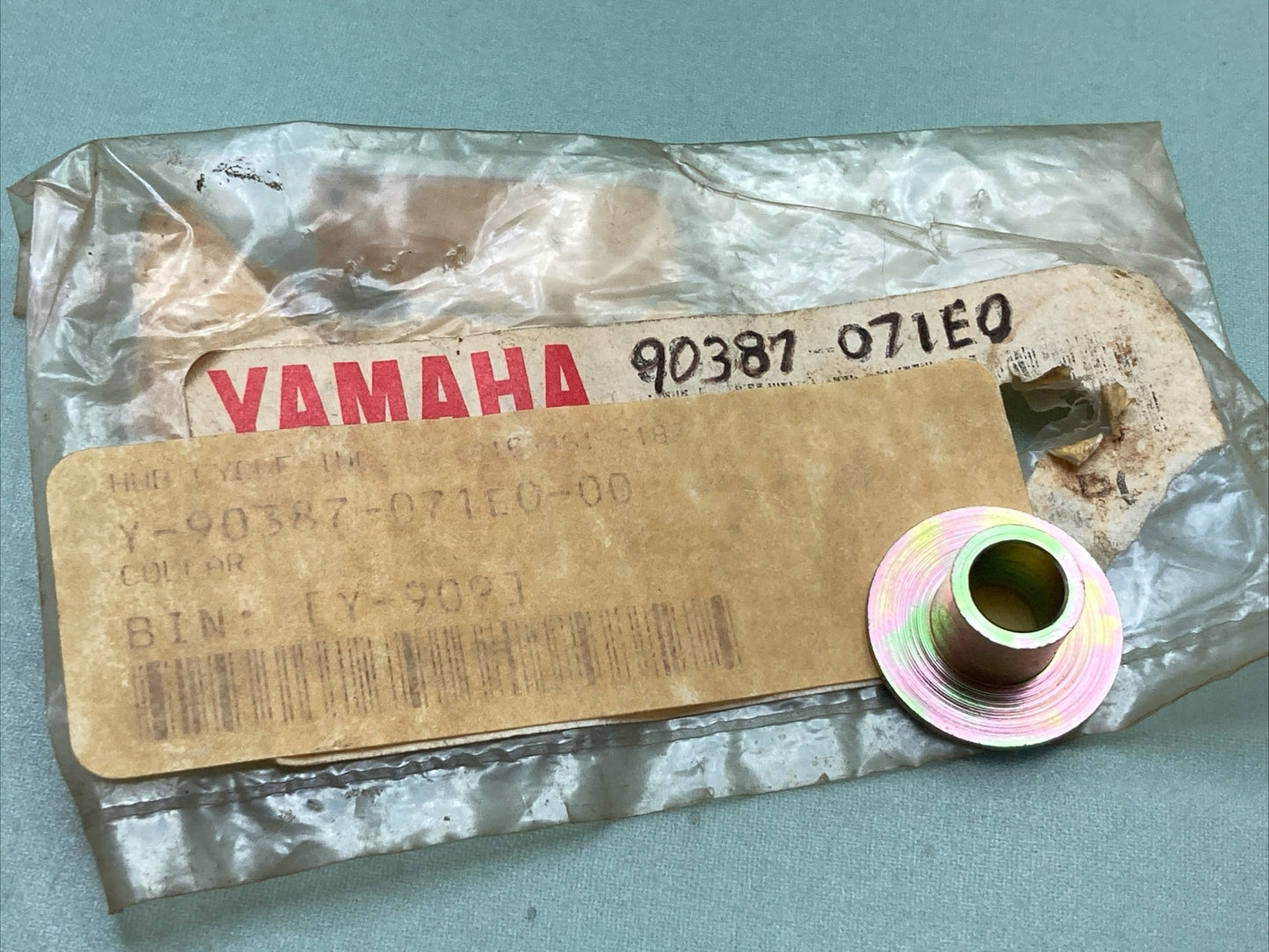 NEW GENUINE YAMAHA 90387-071E0 COLLAR