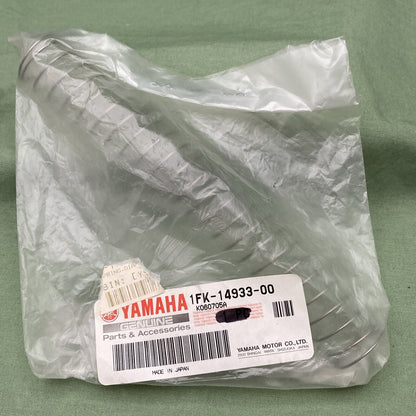 NEW GENUINE YAMAHA 1FK-14933-00 CARBURETOR Spring, Diaphragm