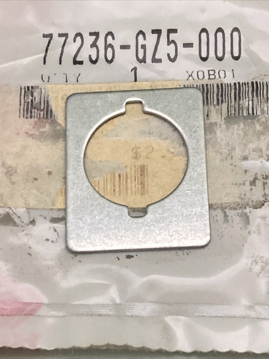 NEW GENUINE HONDA 77236-GZ5-000 SEAT LOCK WASHER FOR '93-14 CBR