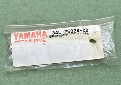 NEW GENUINE YAMAHA 34L-25924-00 FRONT WHEEL Pin Pad
