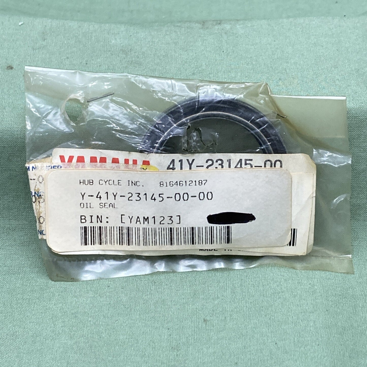 NEW GENUINE YAMAHA 41Y-23145-00 FRONT FORK SEAL