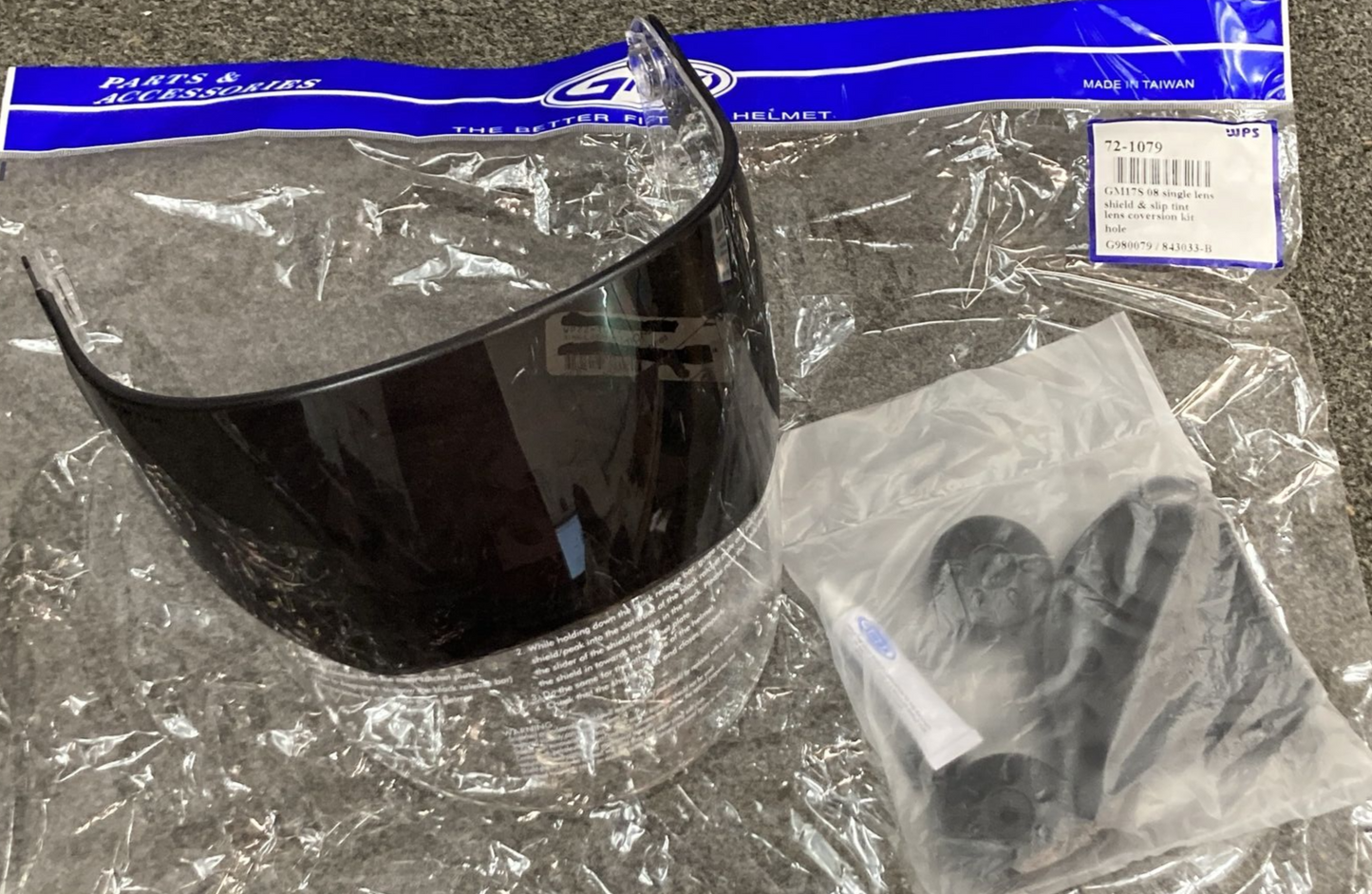 NEW WPS 72-1079 HELMET VISOR FACE SHIELD CLEAR & SMOKE GMAX G980079