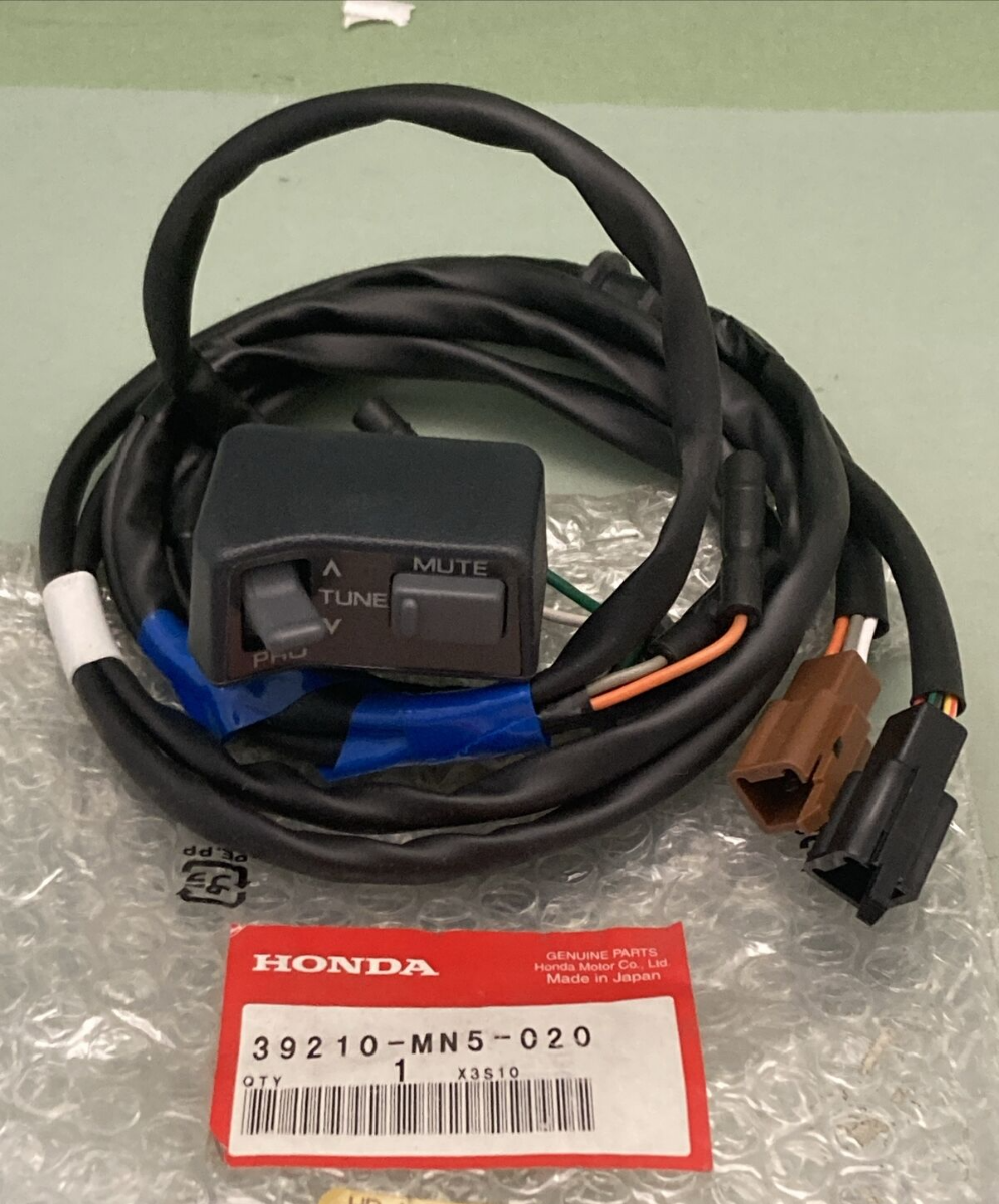 NEW GENUINE HONDA 39210-MN5-020 AUDIO SWITCH ASSEMBLY