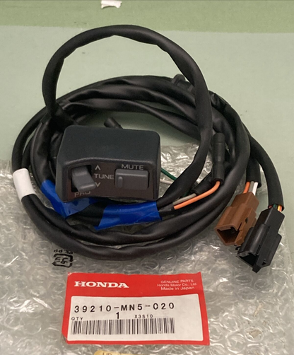 NEW GENUINE HONDA 39210-MN5-020 AUDIO SWITCH ASSEMBLY