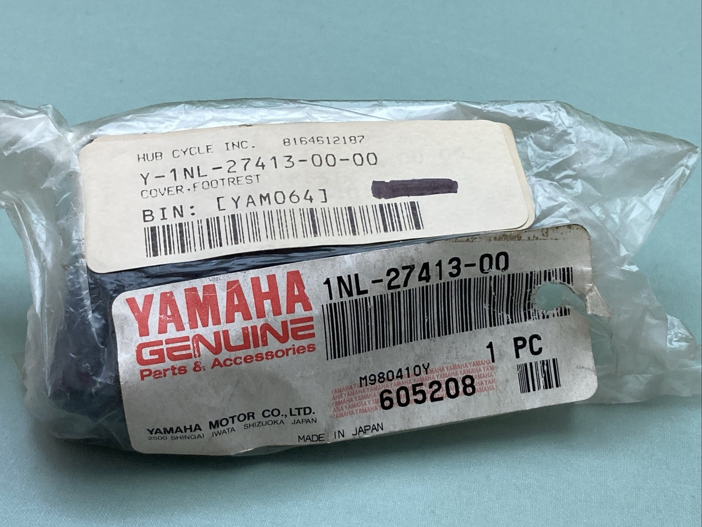 NEW GENUINE YAMAHA 1NL-27413-00 COVER, FOOTREST