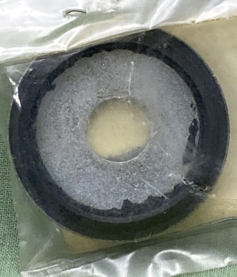 NEW GENUINE YAMAHA 3JN-23517-00 FRONT SUSPENSION Cover, Thrust 1