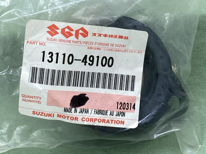 NEW GENUINE SUZUKI 13110-49100 CYLINDER HEAD Pipe, Intake Rh