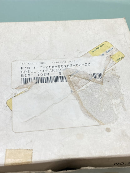 NEW GENUINE YAMAHA 26H-88163-00 GRILL, SPEAKER 1