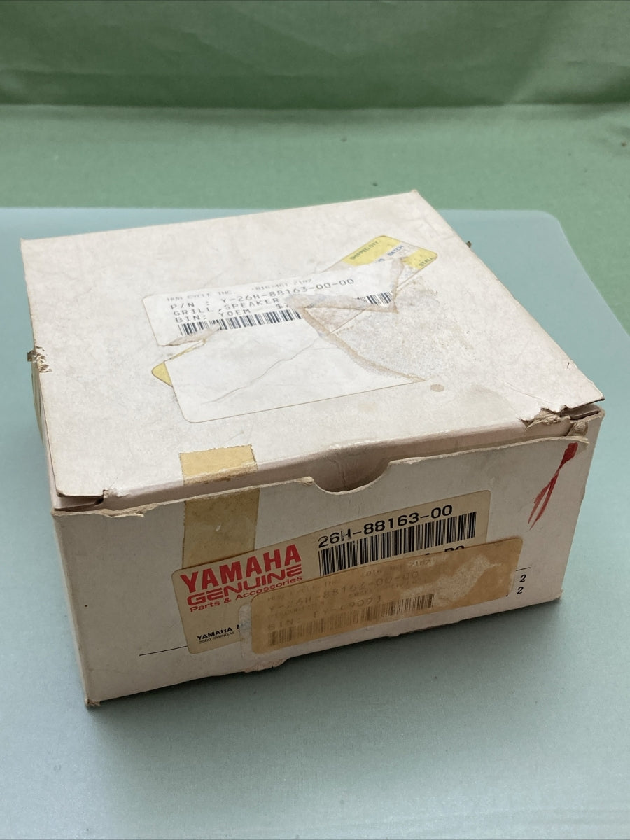 NEW GENUINE YAMAHA 26H-88163-00 GRILL, SPEAKER 1