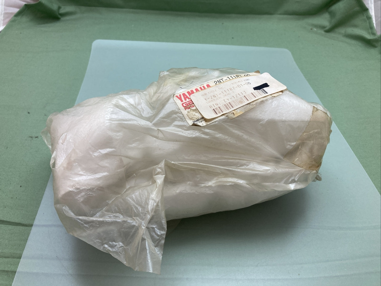 NEW GENUINE YAMAHA 2GV-87 / 2NT-11187-01 COVER, CYLINDER HEAD SIDE 3