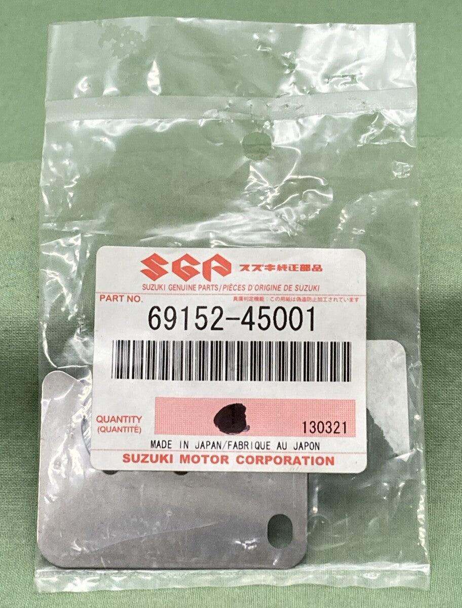 NEW GENUINE SUZUKI 69152-45001 REAR CALIPER SHIM