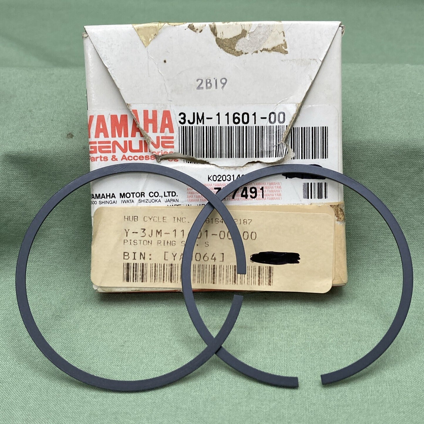 NEW GENUINE YAMAHA 3JM-11601-00 Piston Ring Set