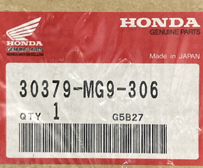 NEW GENUINE HONDA 30379-MG9-306 PULSER COVER GASKET FOR '84 GL1200