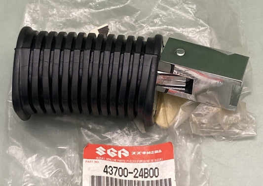 NEW GENUINE SUZUKI 43700-24B00 FOOTREST PILLION