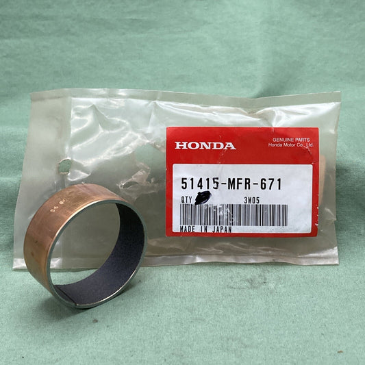 NEW GENUINE HONDA 51415-MFR-671 FRONT FORK Bush, Slider