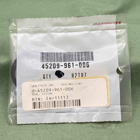 NEW GENUINE HONDA 45209-961-006 Seal, Piston